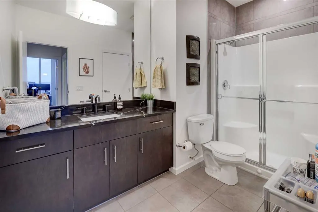 210 15 Avenue SE #3301