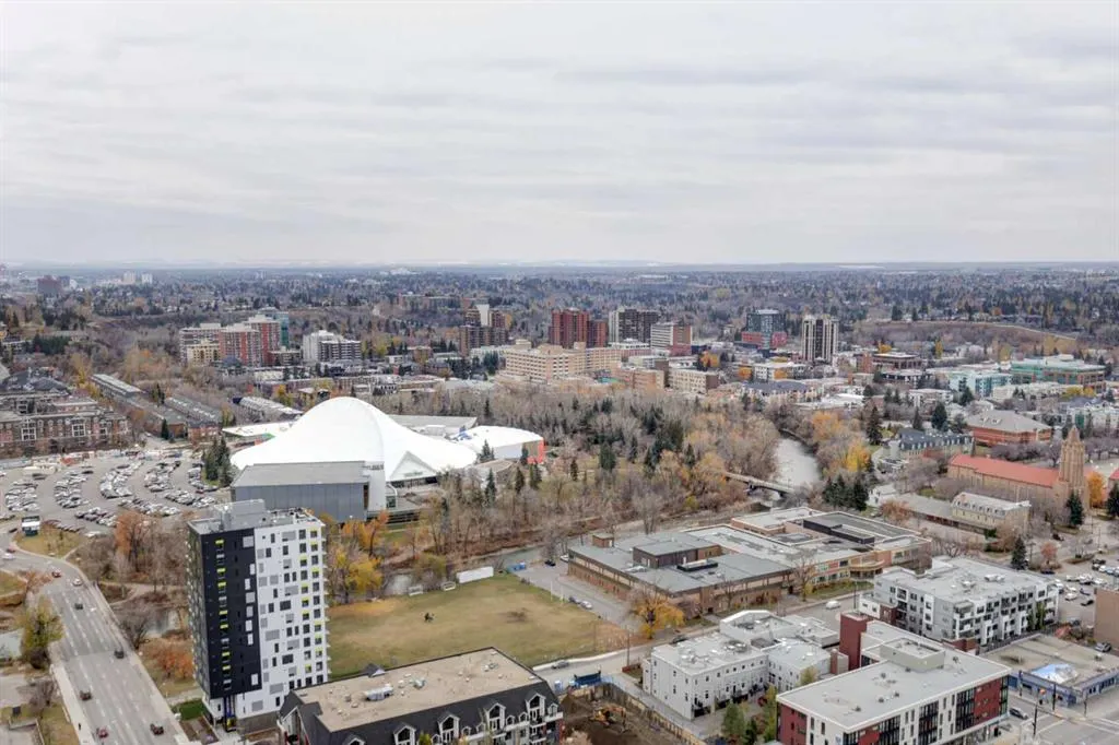 210 15 Avenue SE #3301