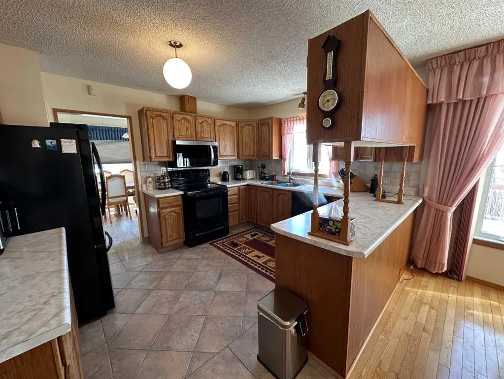 13428 Lakeland Drive