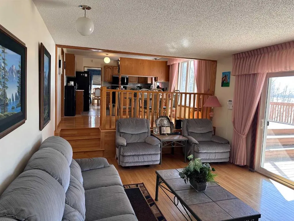 13428 Lakeland Drive