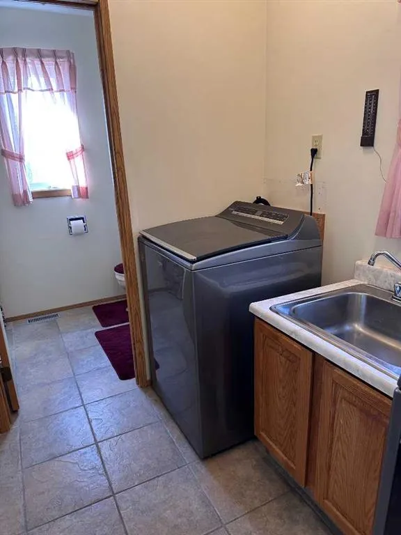 13428 Lakeland Drive
