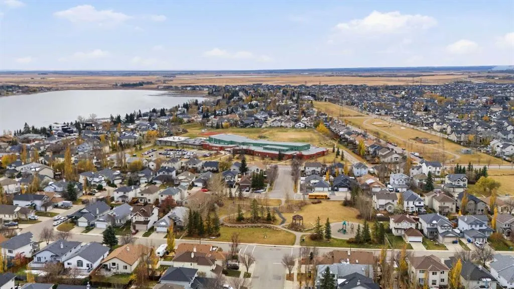 175 Lakeview Cove