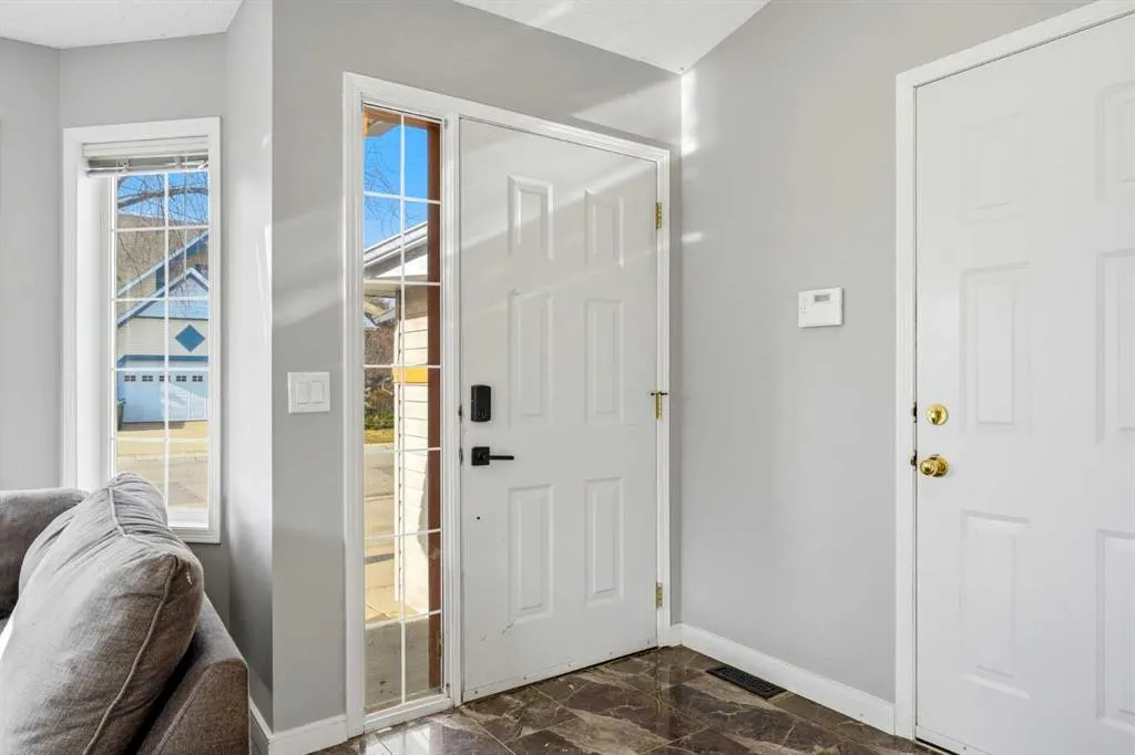 175 Lakeview Cove