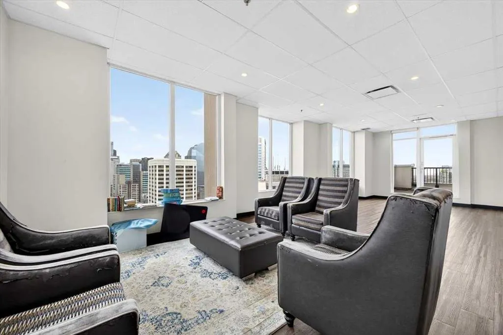 930 6 Avenue SW #3306