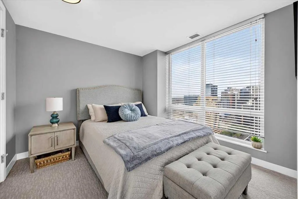 930 6 Avenue SW #3306