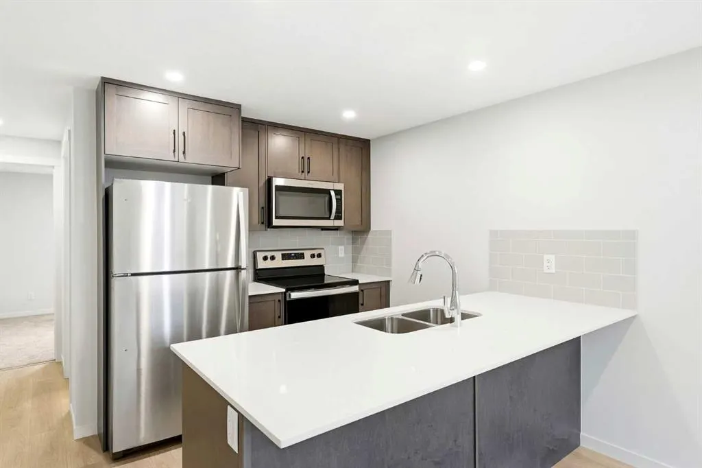 40 Livingston Parade NE #113