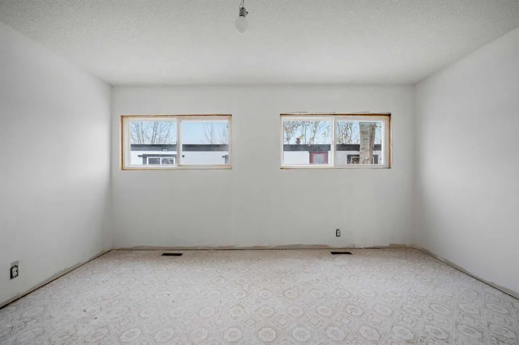 6220 17 Avenue SE #203