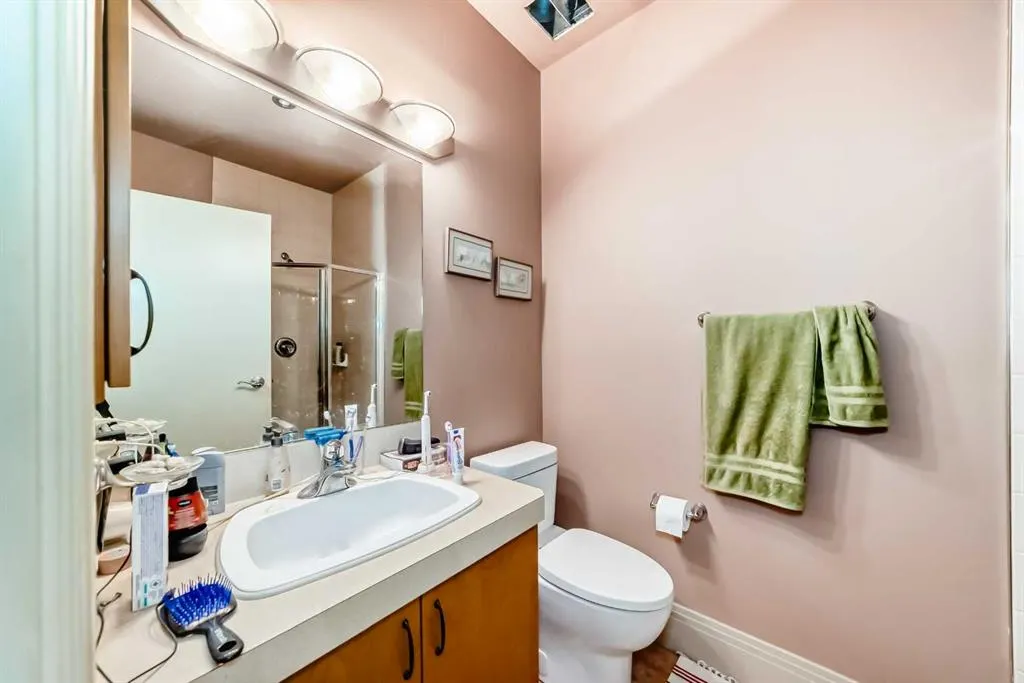 177 9 Street NE #1