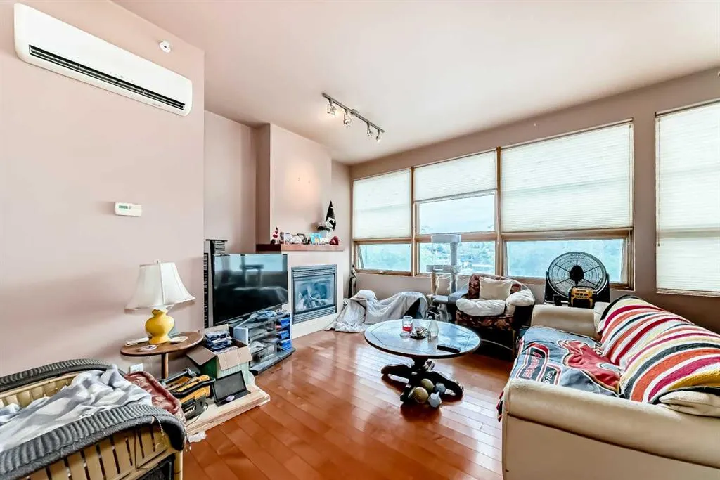 177 9 Street NE #1