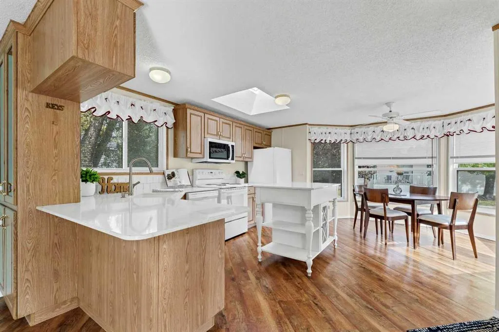 1600 Strachan Road SE #111
