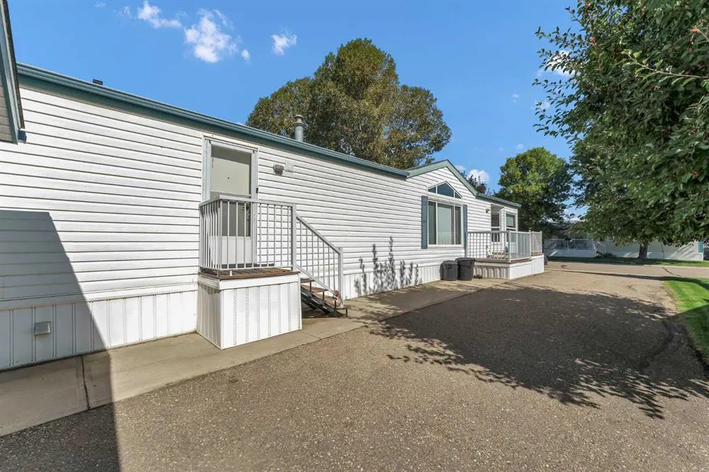 1600 Strachan Road SE #111