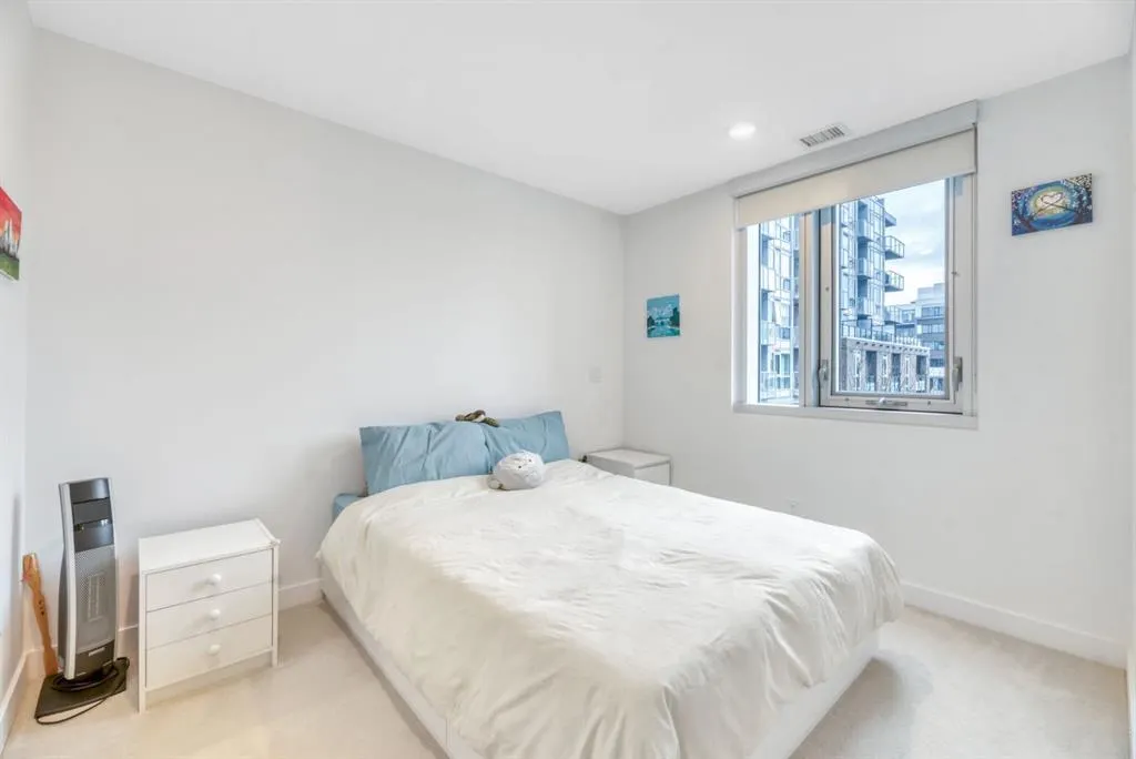 88 9 Street NE #203