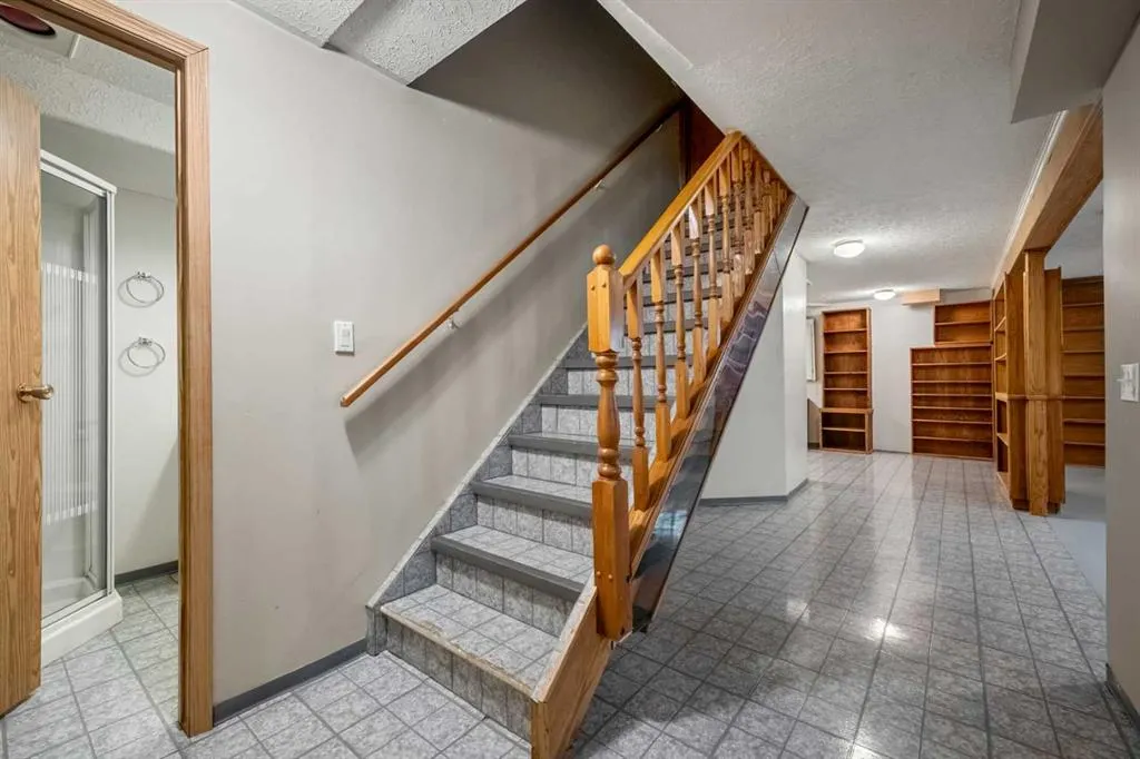 2 Rivercrest Villas SE