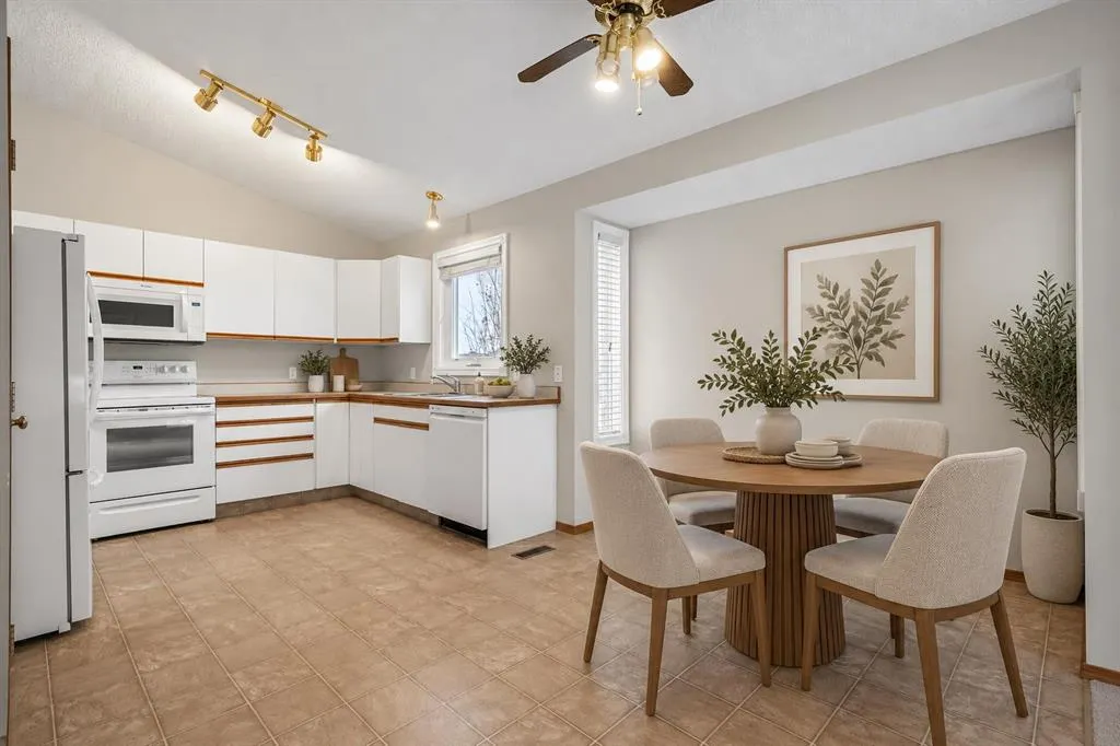 2 Rivercrest Villas SE