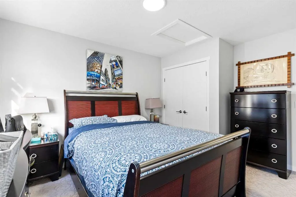 11428 52 Street NE #303