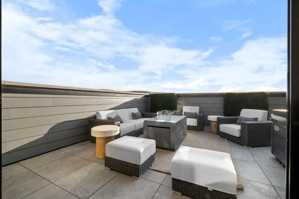 8 Greenwich Heath NW