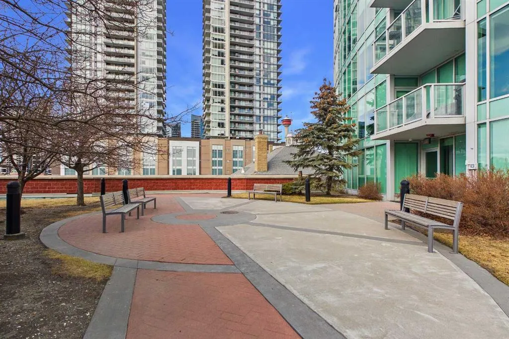 433 11 Avenue SE #3001