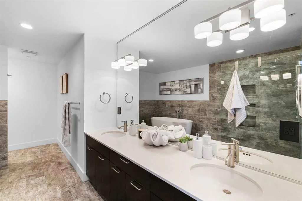 433 11 Avenue SE #3001