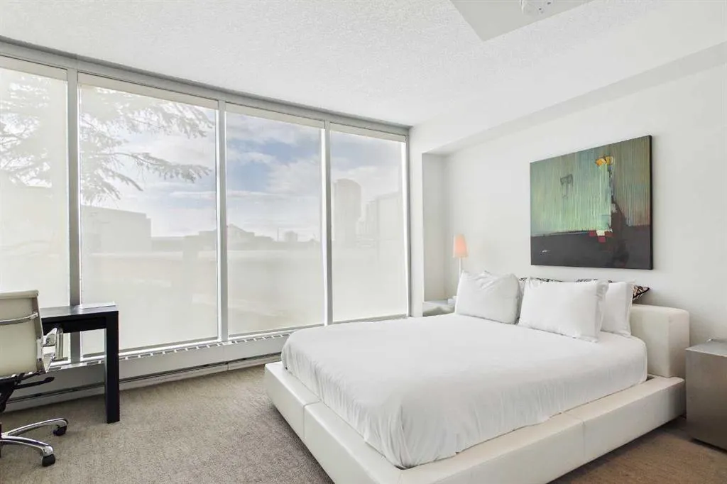 433 11 Avenue SE #3001