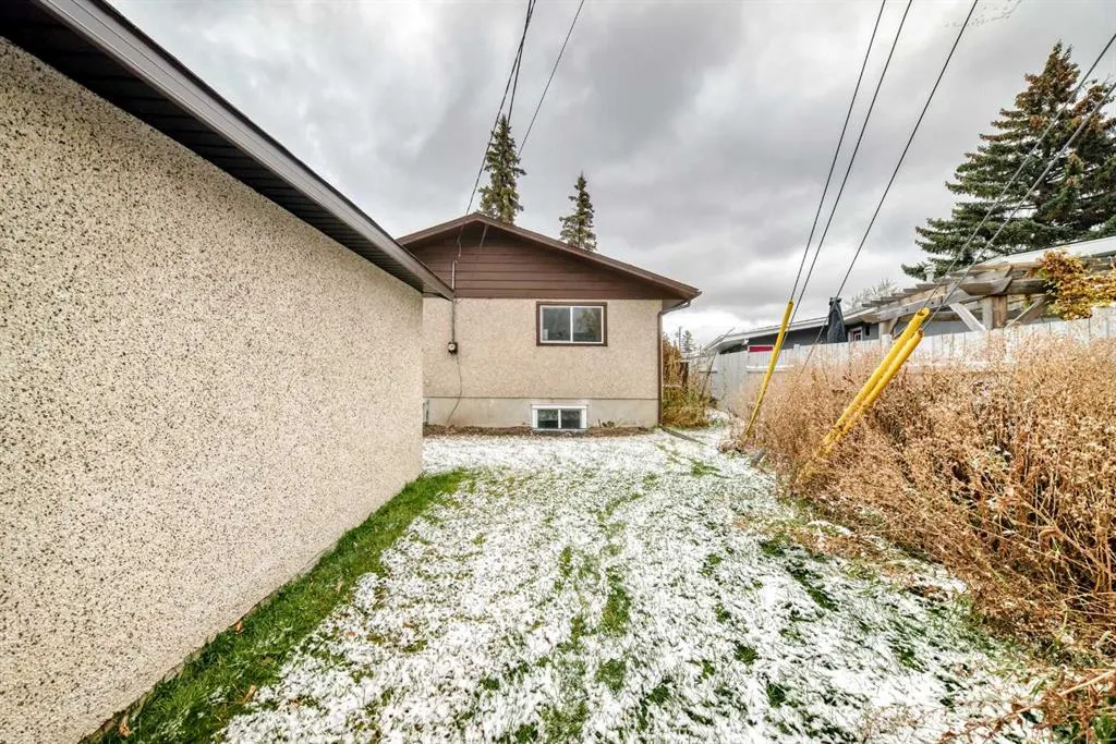 619 Penbrooke Road SE