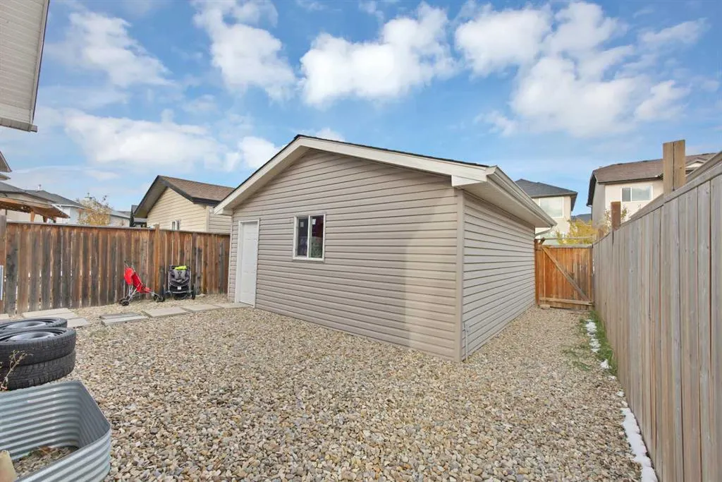1081 Taradale Drive NE