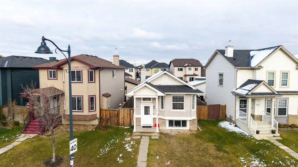 1081 Taradale Drive NE