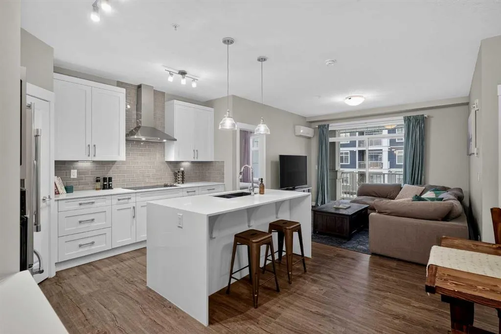 100 Auburn Meadows Common SE #216
