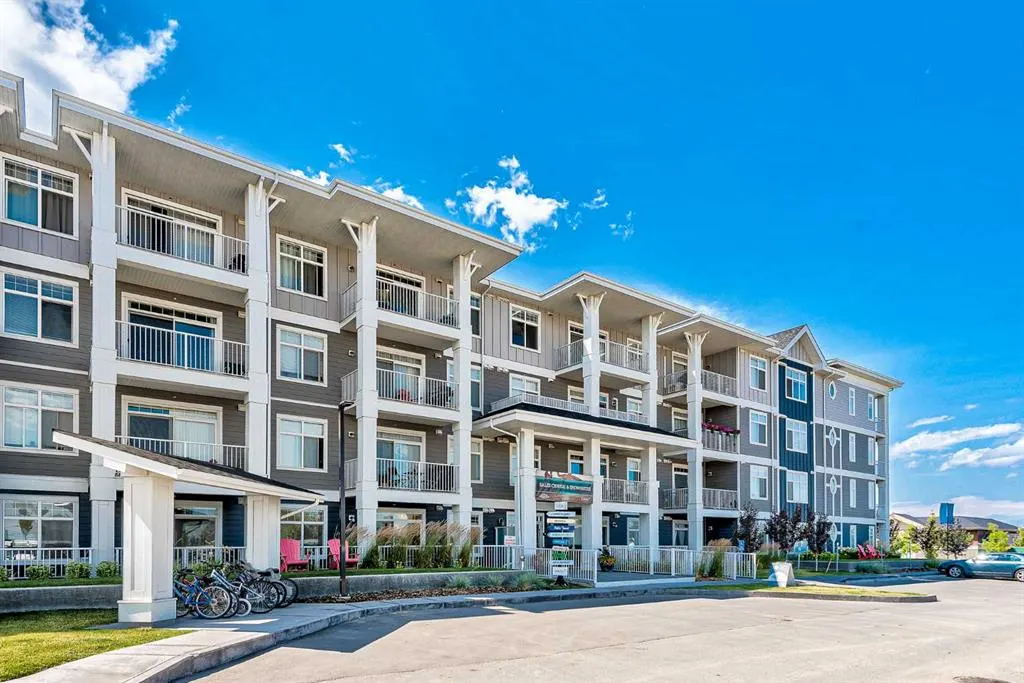 100 Auburn Meadows Common SE #216