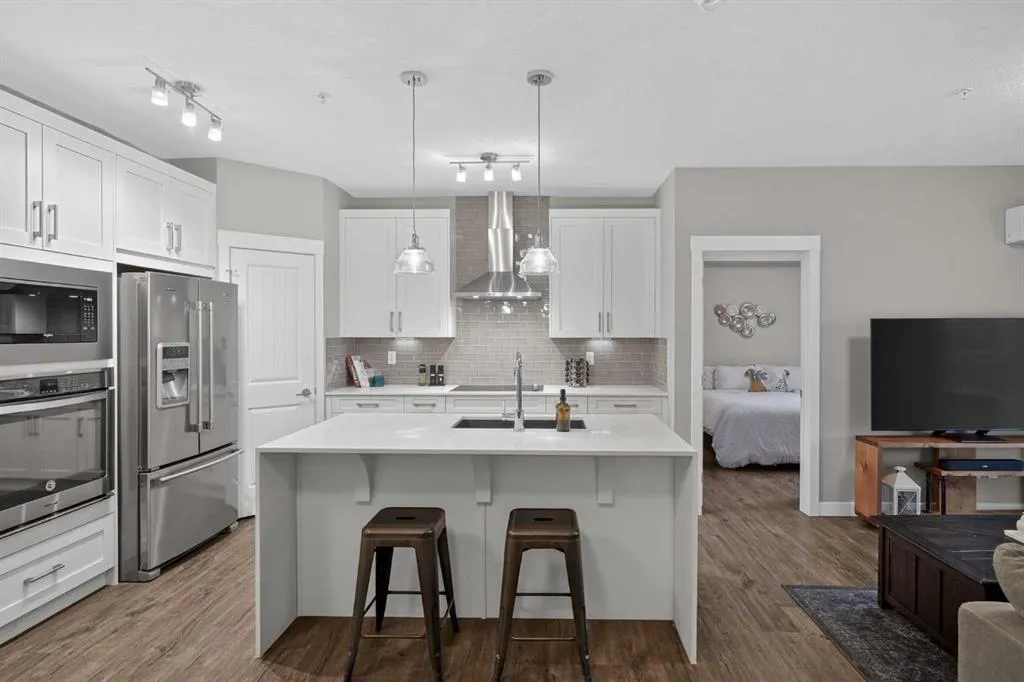 100 Auburn Meadows Common SE #216