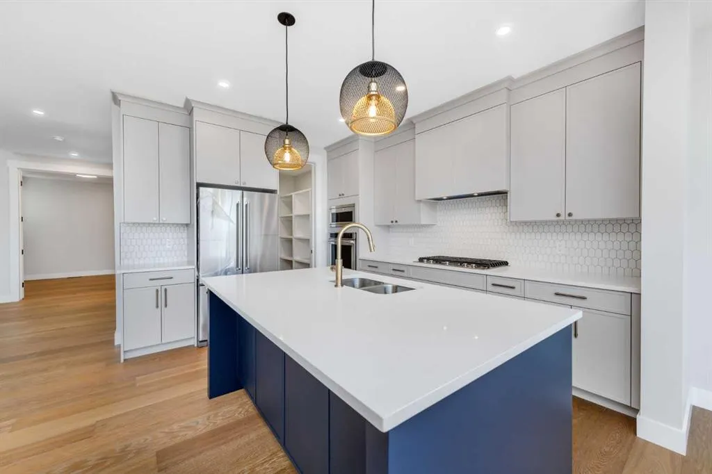 463 Rivercrest View