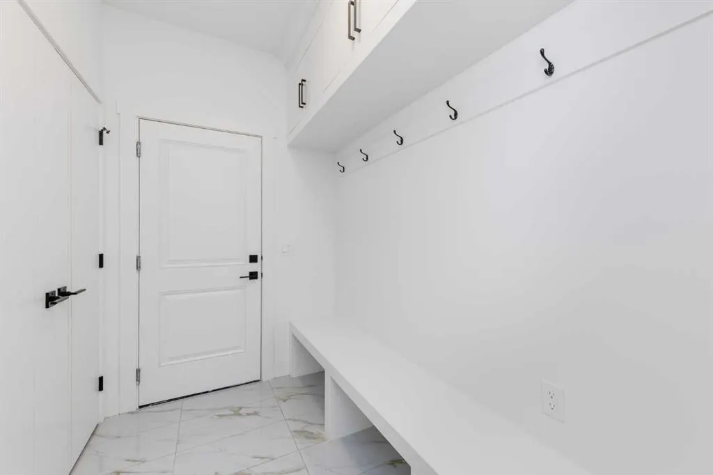 503 Rivercrest View