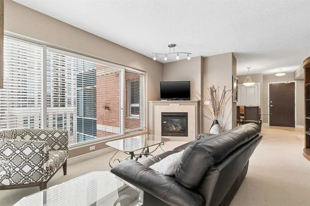 920 5 Avenue SW #1206