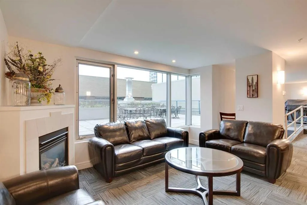 920 5 Avenue SW #1206