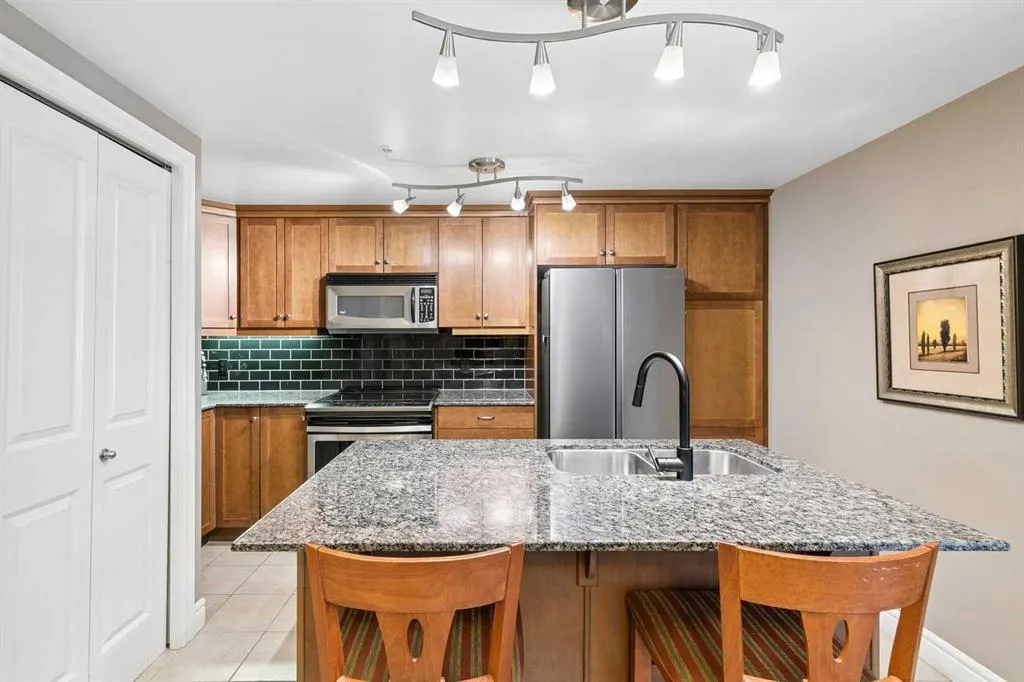 920 5 Avenue SW #1206