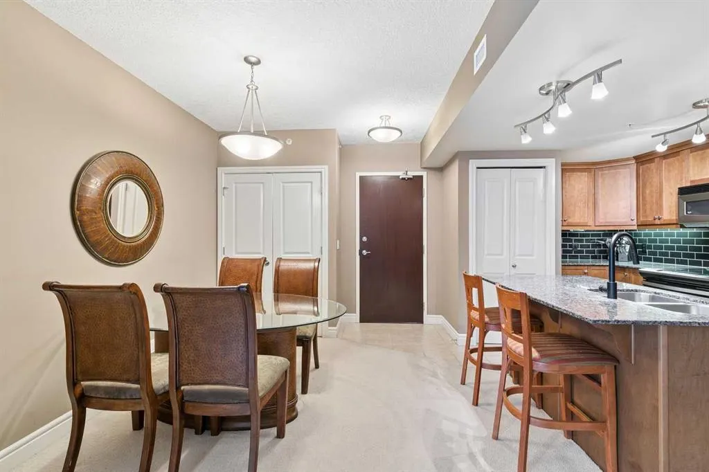 920 5 Avenue SW #1206