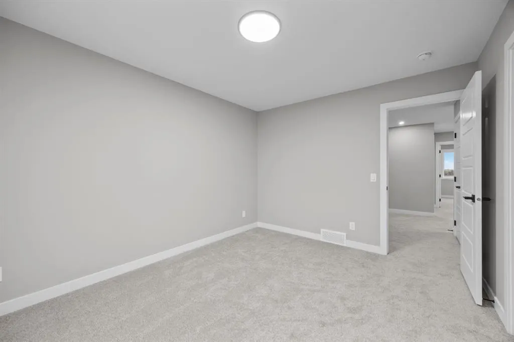 22 Ambleridge Avenue NW