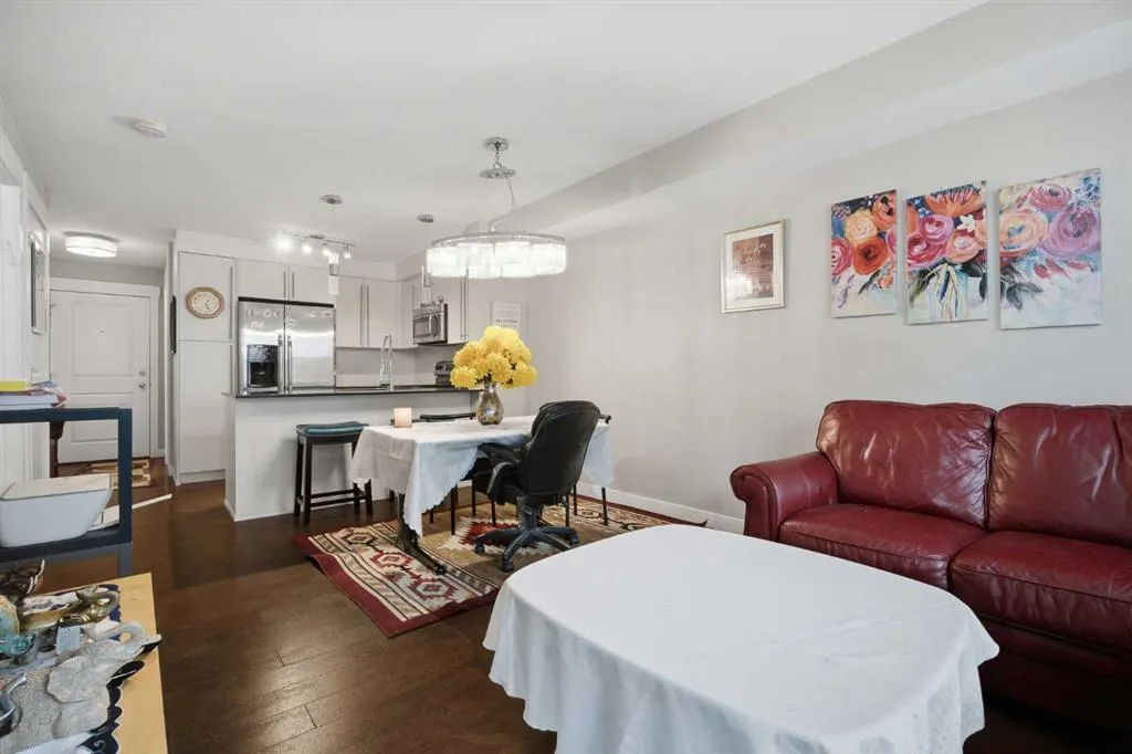 11 Mahogany Row SE #3401