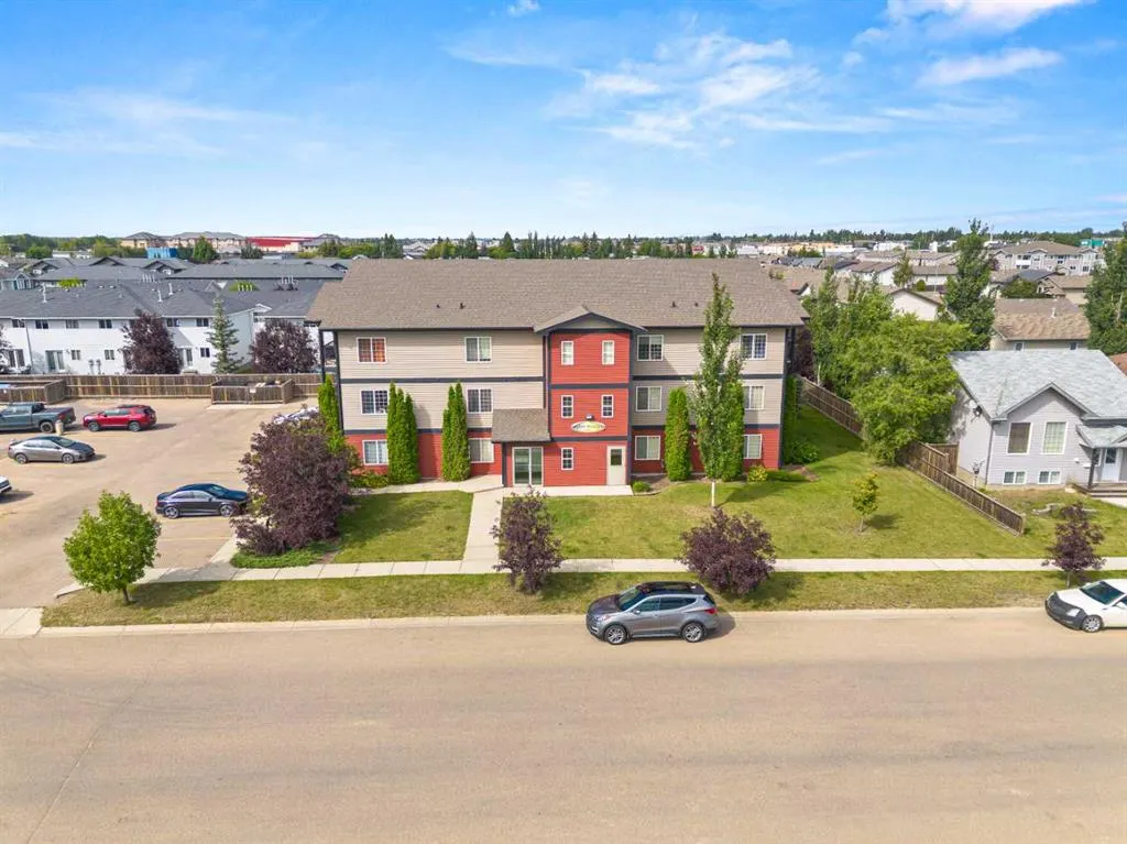 1706 47A Avenue #203
