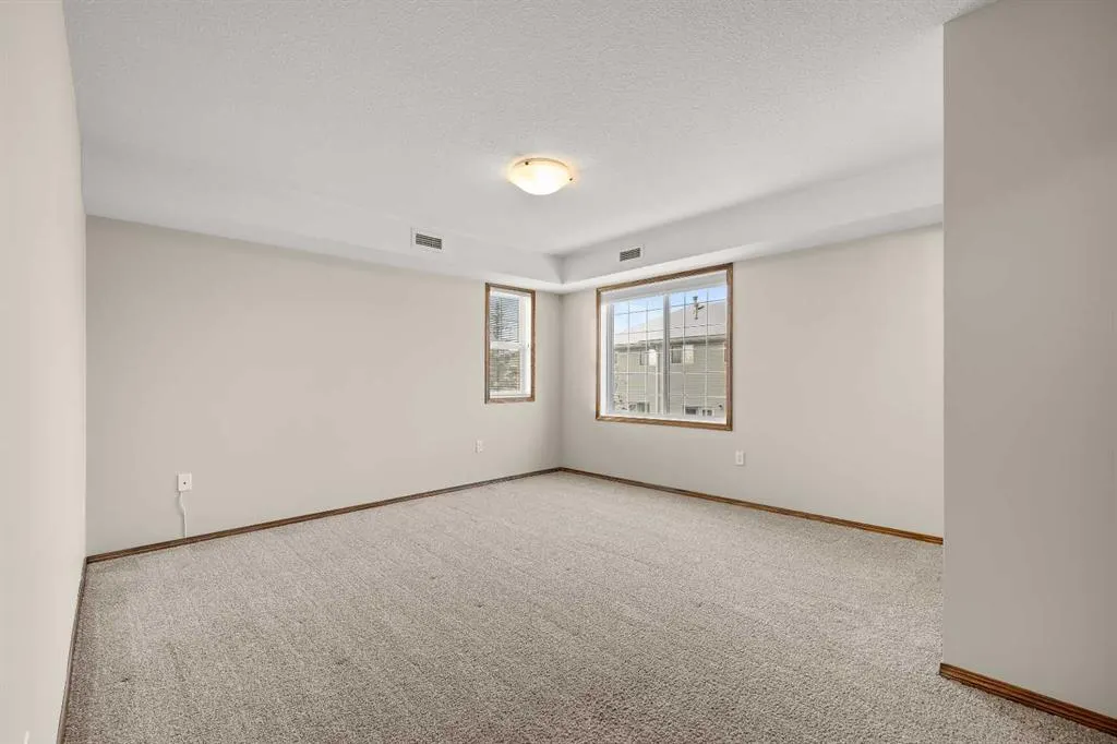 1706 47A Avenue #203