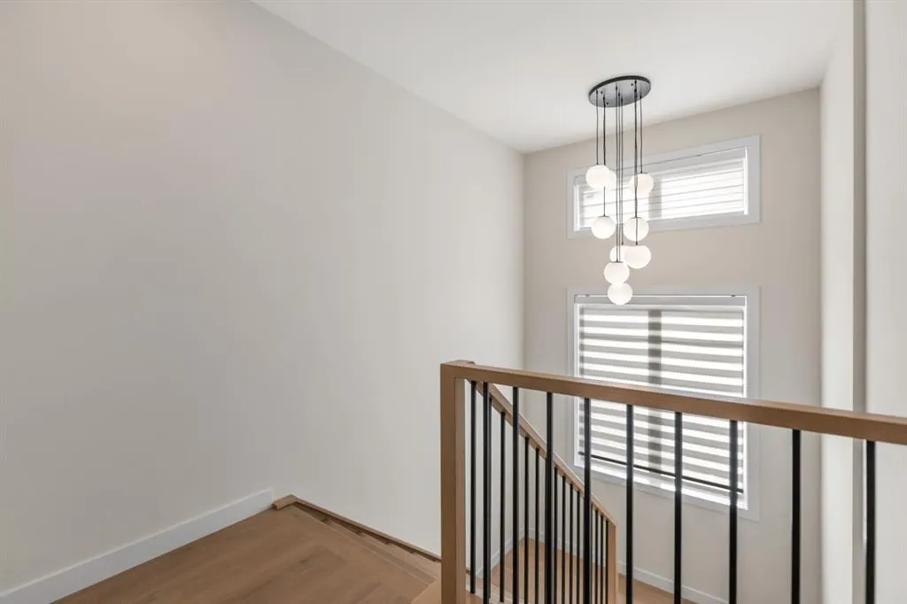 3542 43st, 4318,4320,4322 35 Avenue SW