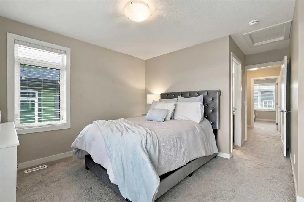 47 Sage Bluff Gate NW