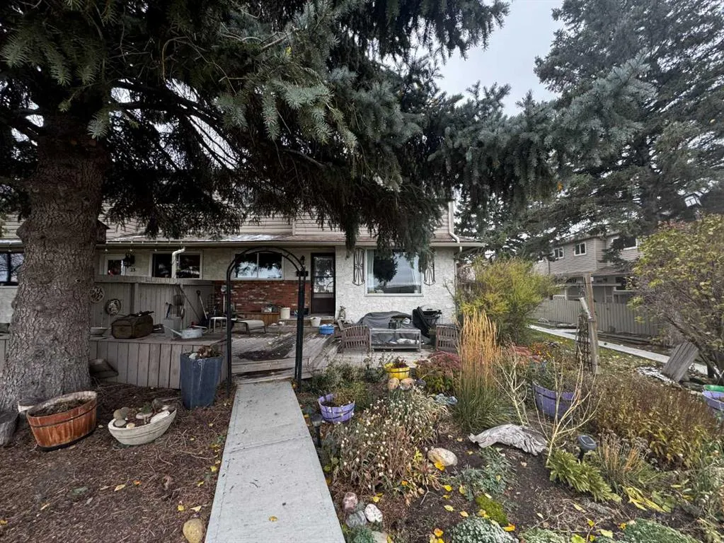 203 Lynnview Road SE #24N