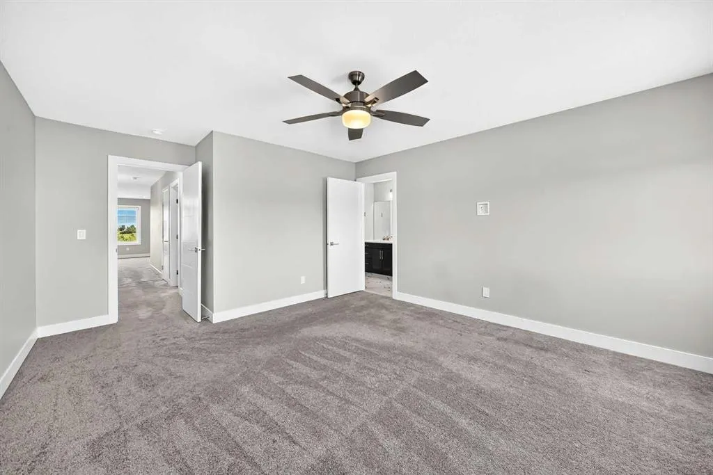 31 Memorial Parkway