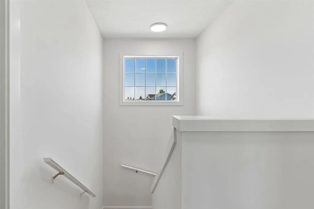 51 San Diego Place NE
