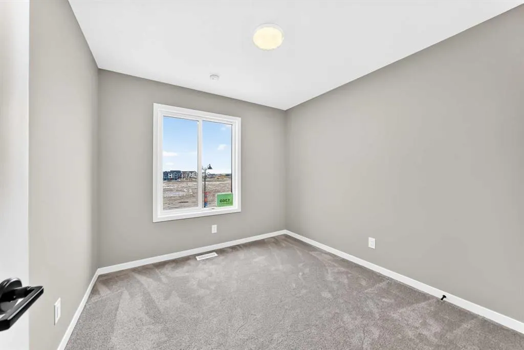 1360 Mahogany Boulevard SE