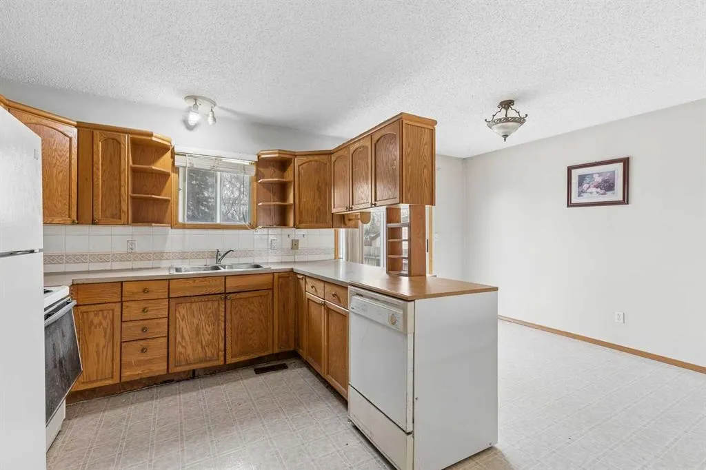 93 Big Hill Circle SE