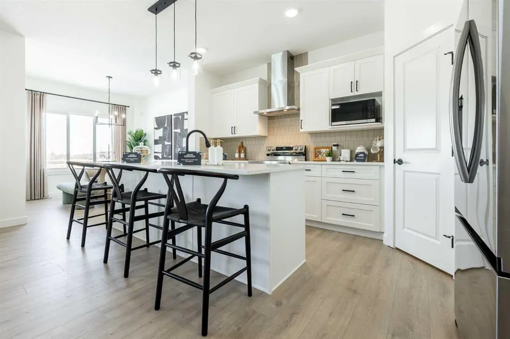 421 Sora Park SE