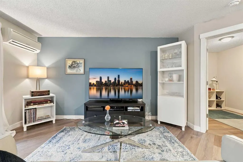 1811 34 Avenue SW #112