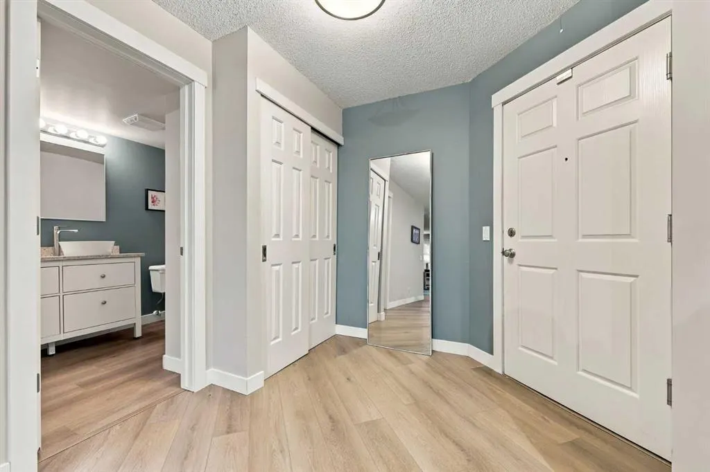 1811 34 Avenue SW #112