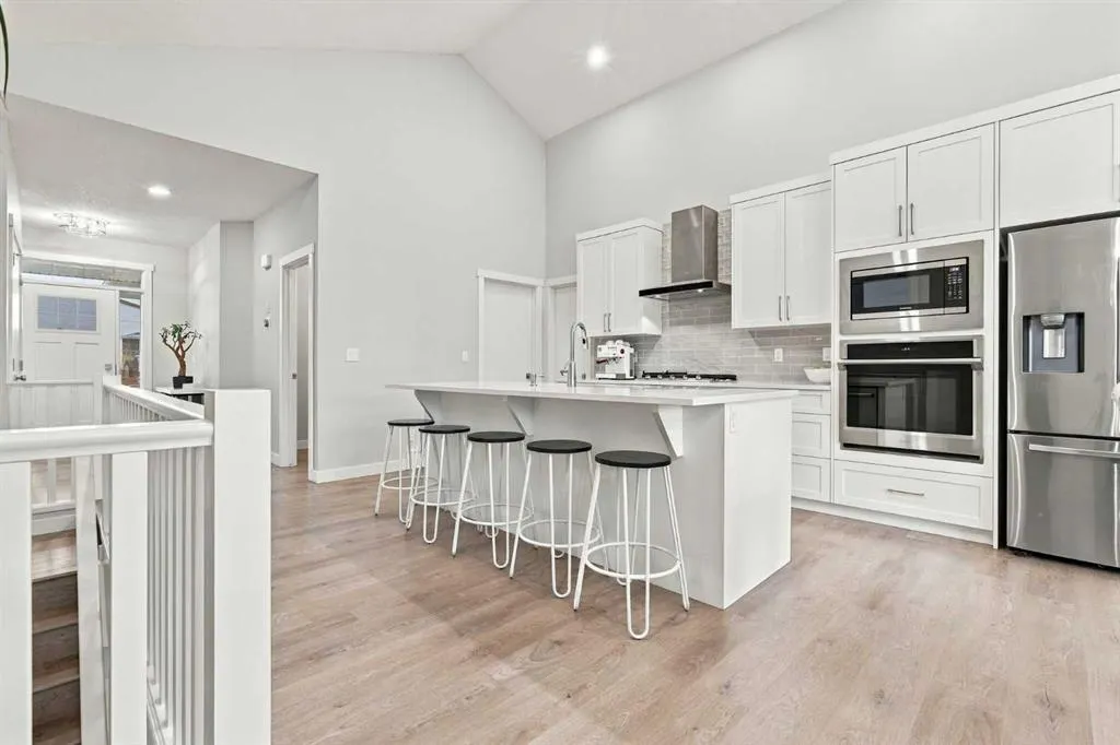 218 Cranbrook Park SE